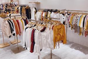 Shop thời trang đẹp nhất phố Hàng Cót, Hà Nội