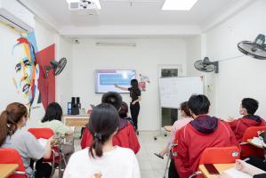 Thầy cô luyện thi Toeic tốt và hợp túi tiền sinh viên ở Sài Gòn