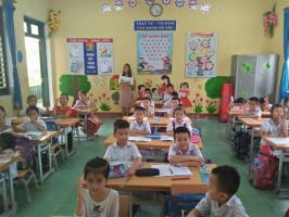 Kinh nghiệm quản lý học sinh nghịch ngợm và nói chuyện nhiều trong giờ học