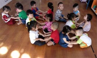 Trò chơi nhỏ tập hợp trẻ mầm non, chơi trước giờ dạy giờ về hay nhất